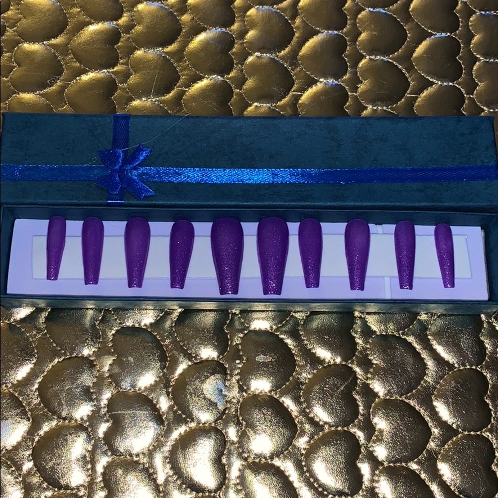 Purple/Pink Glitter mood color change press ons